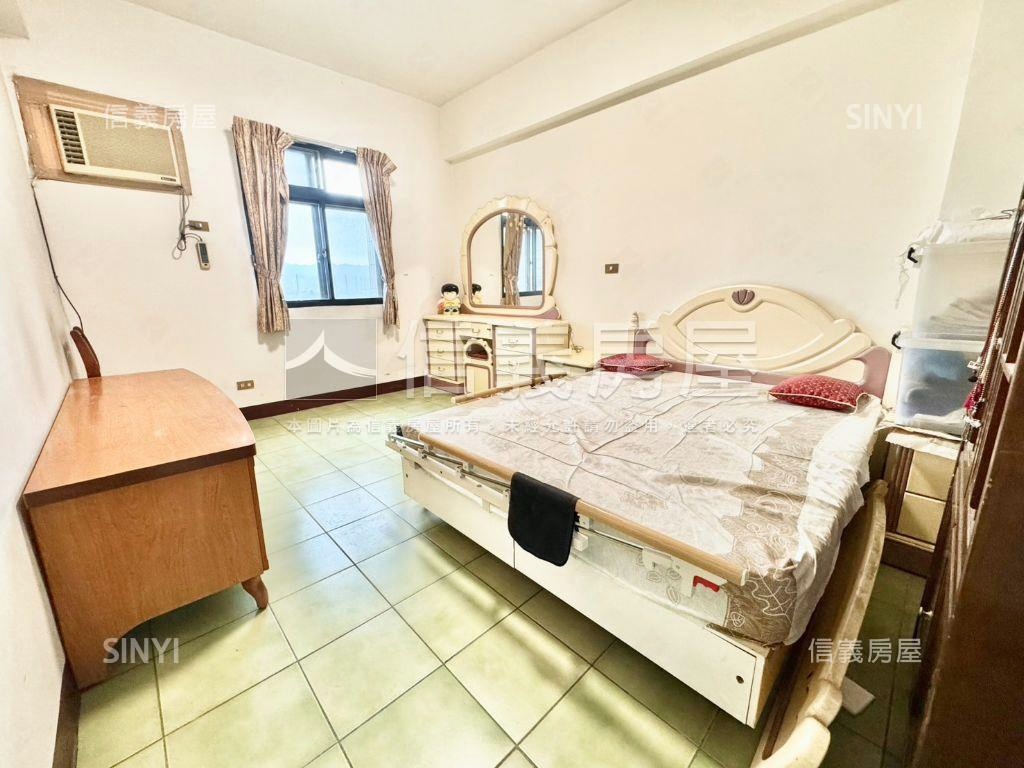 名仕花園正面河景方正３房房屋室內格局與周邊環境