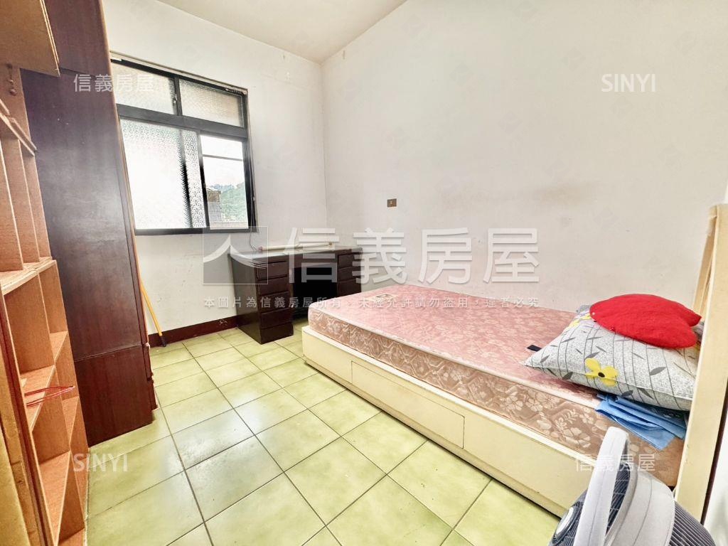 名仕花園正面河景方正３房房屋室內格局與周邊環境