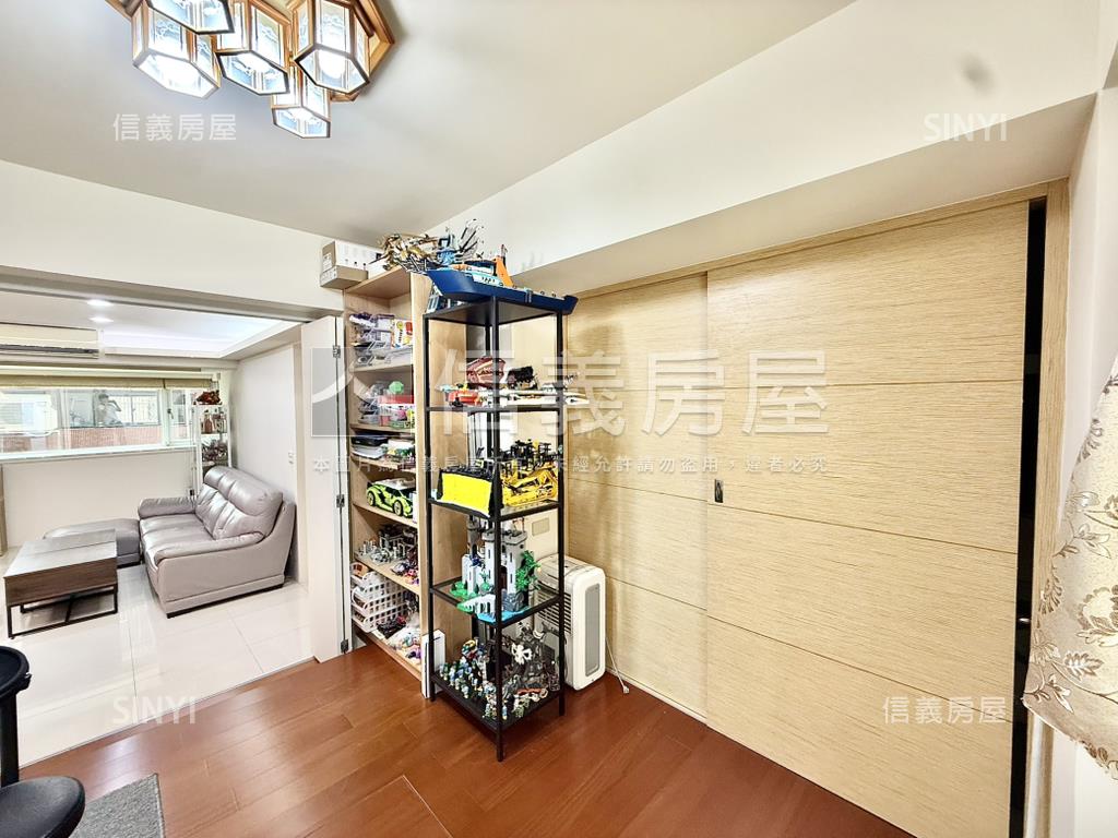北市免爬高採光美屋房屋室內格局與周邊環境