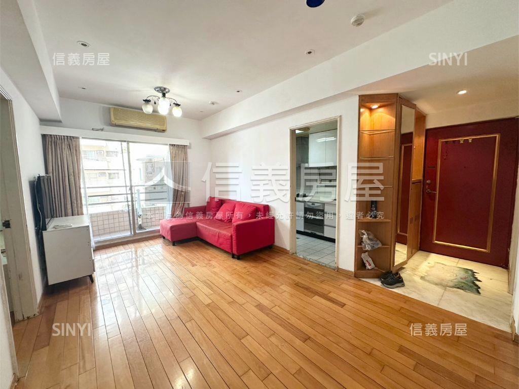 心殿高樓邊間兩房車位房屋室內格局與周邊環境