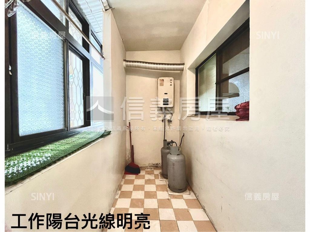 巨蛋成家三面採光大三房房屋室內格局與周邊環境