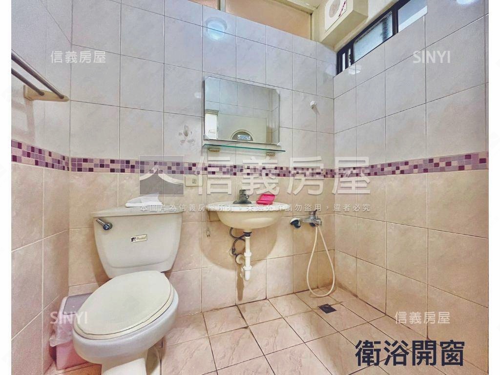 巨蛋成家三面採光大三房房屋室內格局與周邊環境