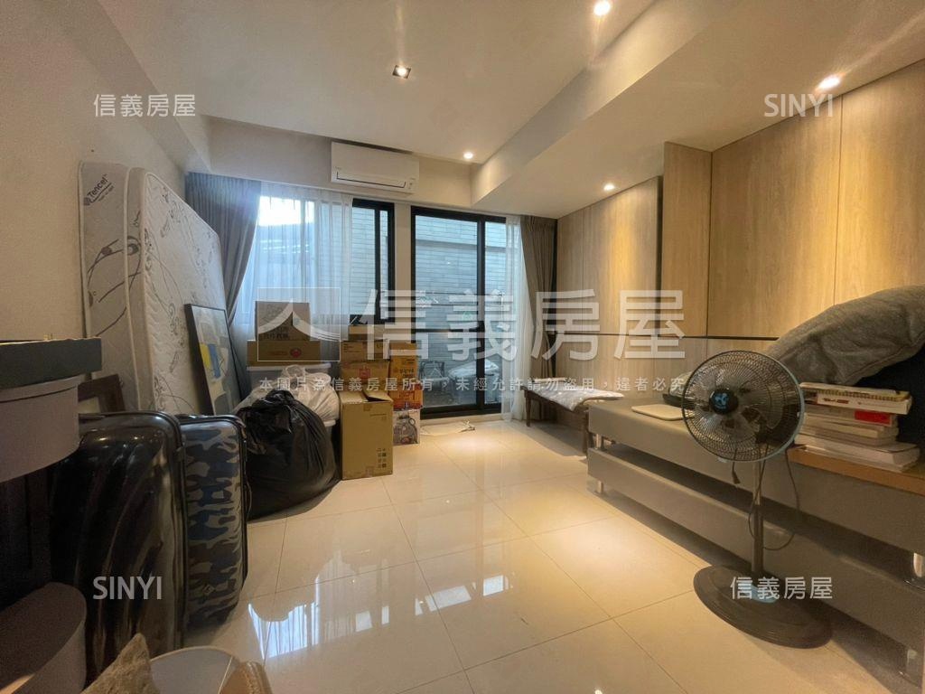 王喬時光透店房屋室內格局與周邊環境