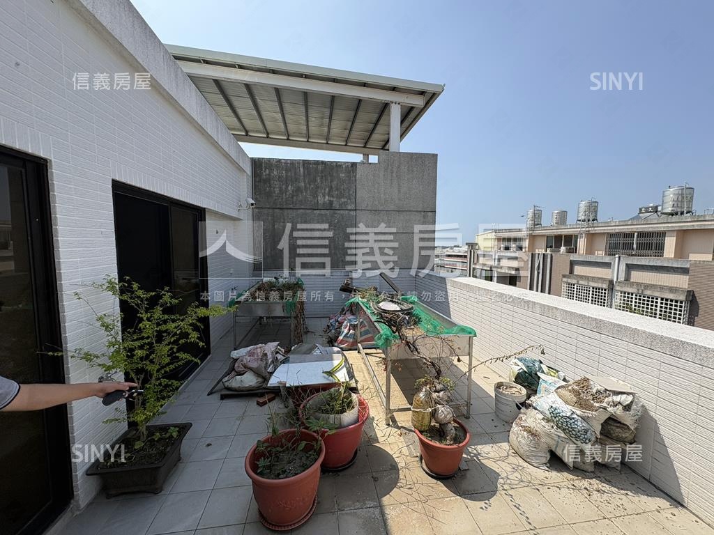 大甲日南國中正門面寬別墅房屋室內格局與周邊環境