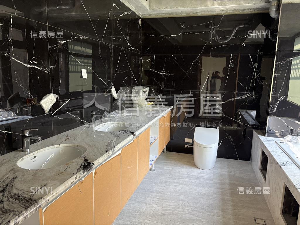 大甲日南國中正門面寬別墅房屋室內格局與周邊環境
