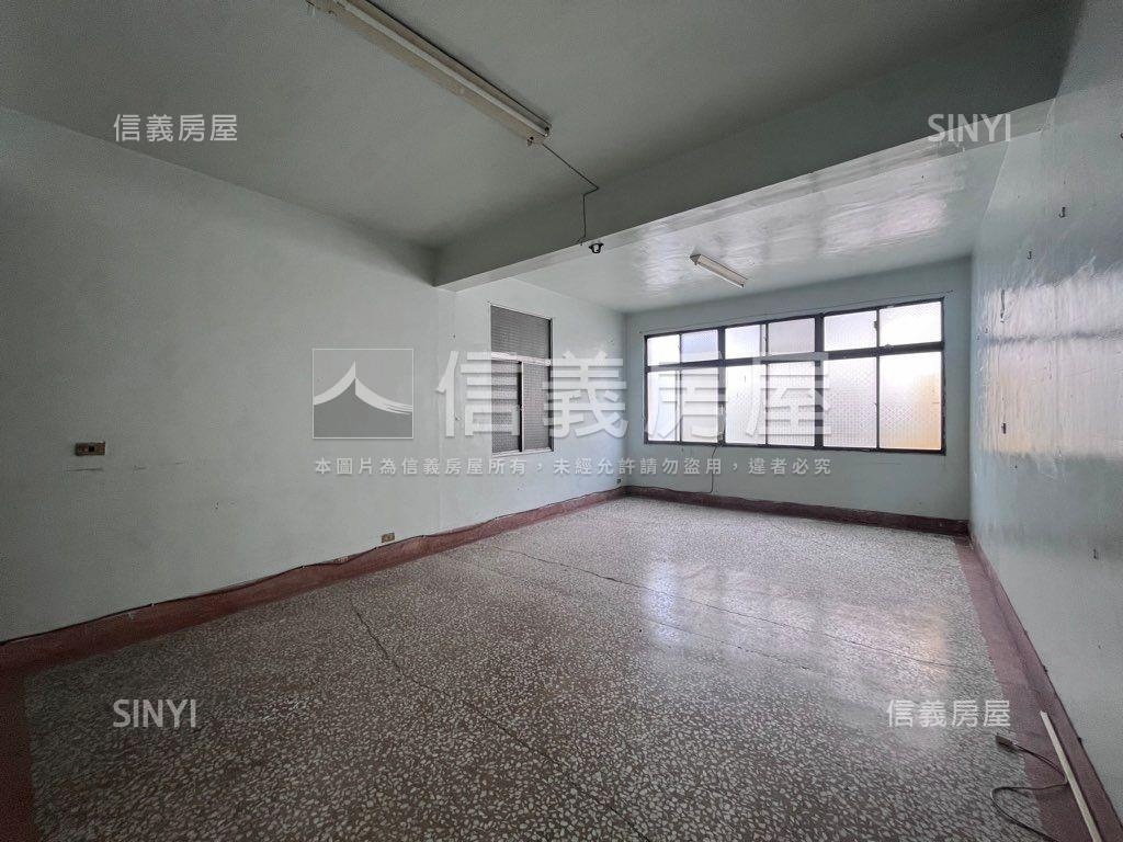 後甲圓環大坪店透房屋室內格局與周邊環境