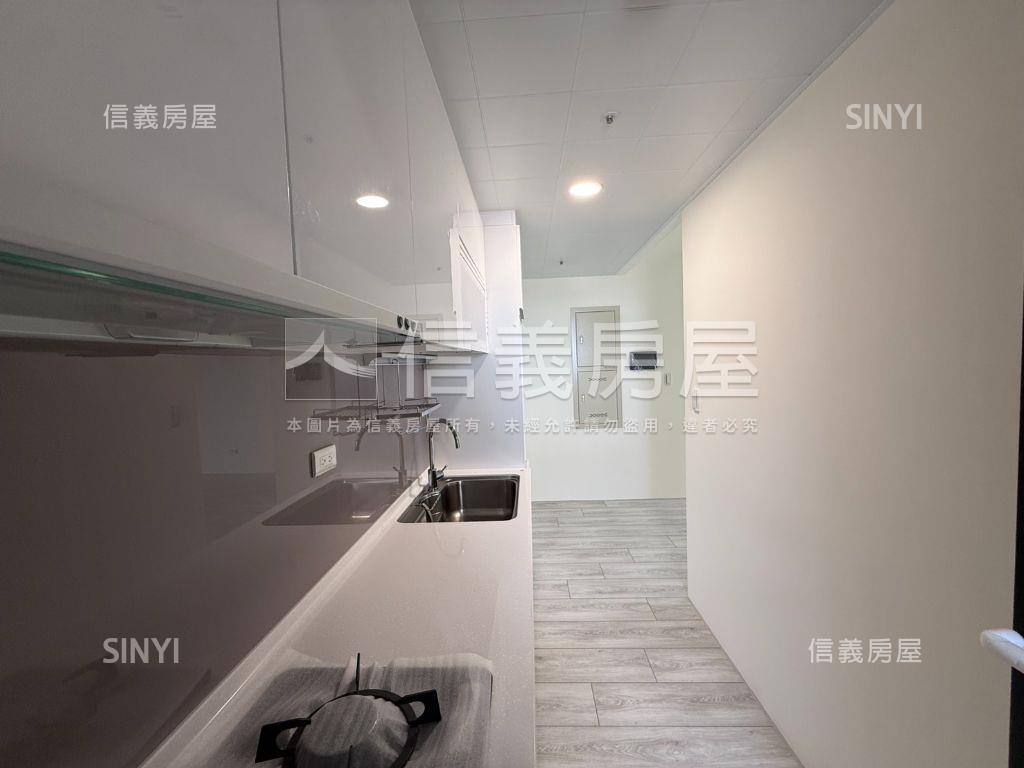 未住環泥晴森三房車位房屋室內格局與周邊環境