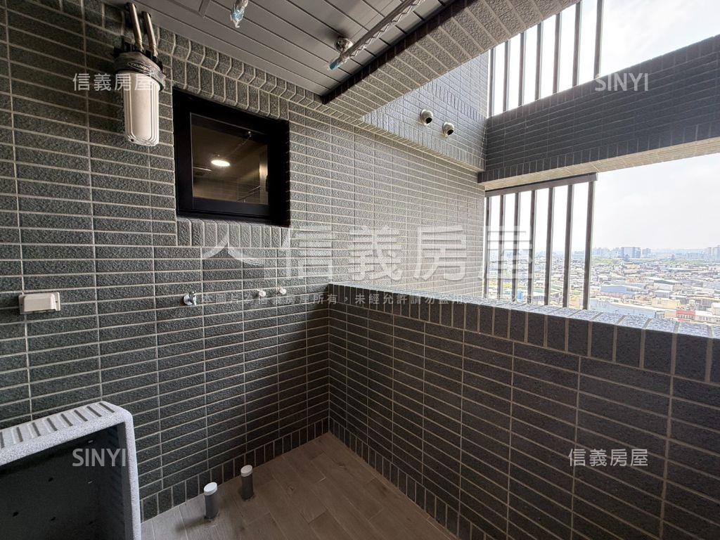 未住環泥晴森三房車位房屋室內格局與周邊環境