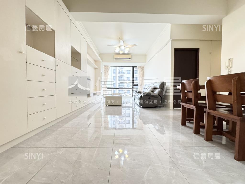 昌禾原相次頂樓視野採光屋房屋室內格局與周邊環境