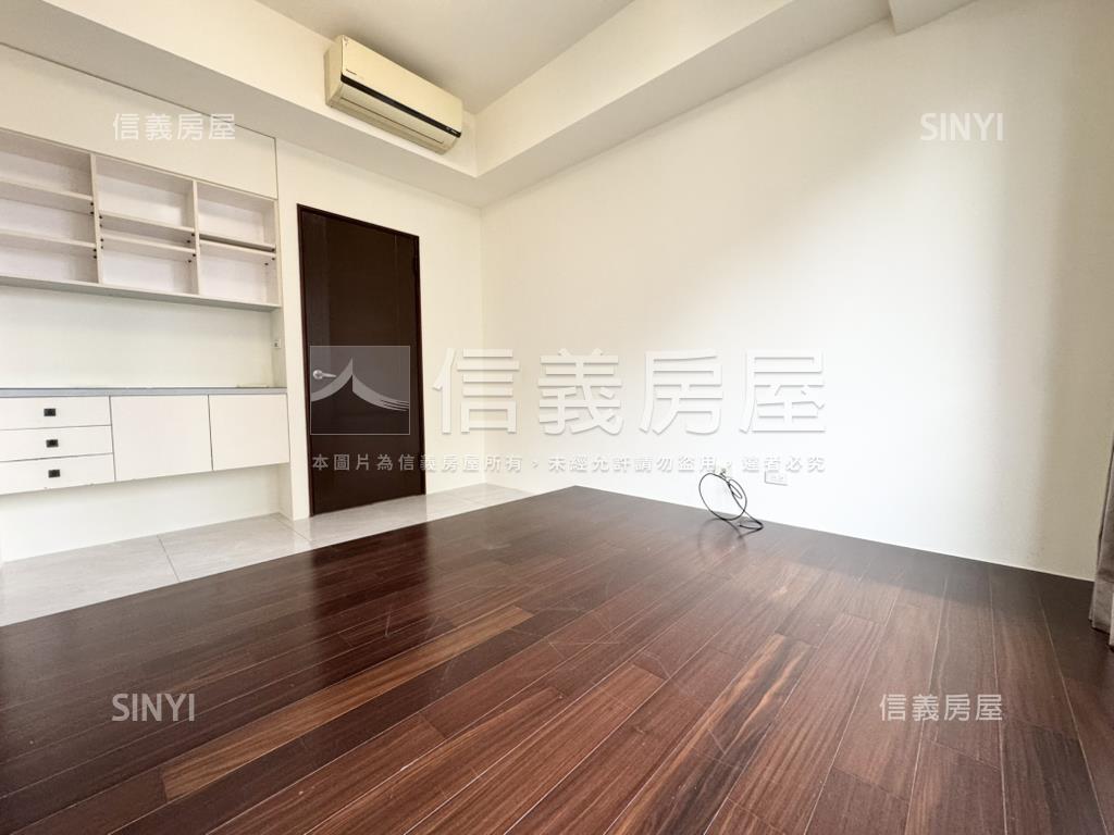 昌禾原相次頂樓視野採光屋房屋室內格局與周邊環境