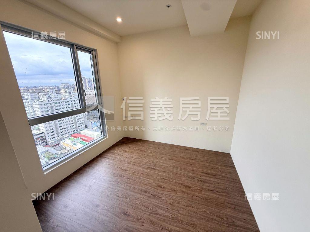 東騰青一高樓景觀三房車位房屋室內格局與周邊環境