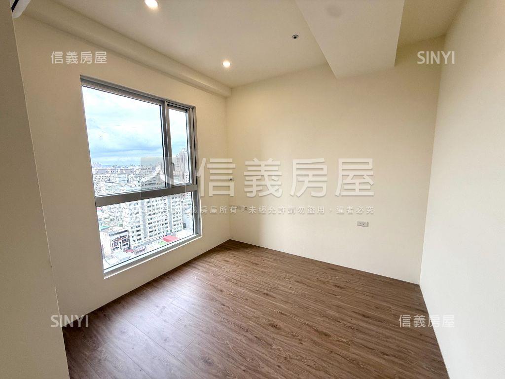 東騰青一高樓景觀三房車位房屋室內格局與周邊環境