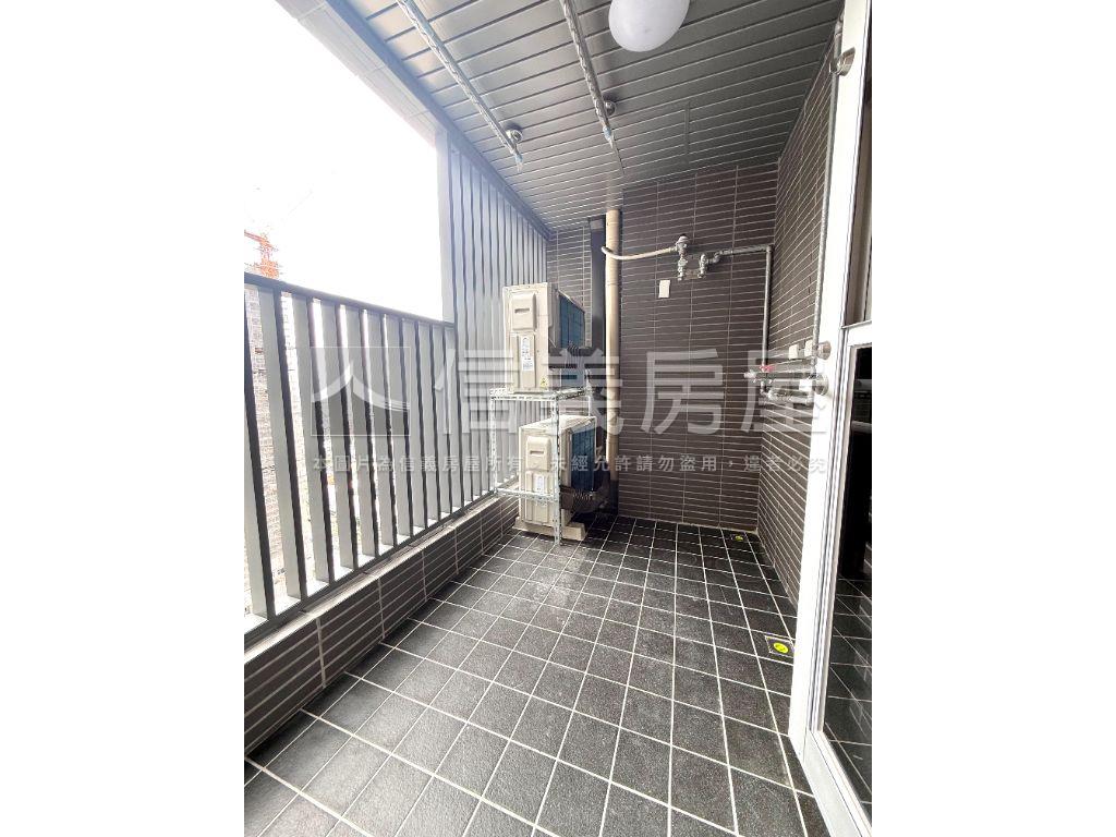 東騰青一高樓景觀三房車位房屋室內格局與周邊環境