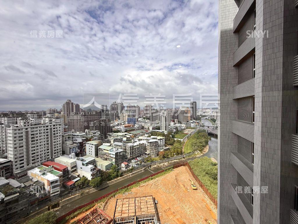 東騰青一高樓景觀三房車位房屋室內格局與周邊環境