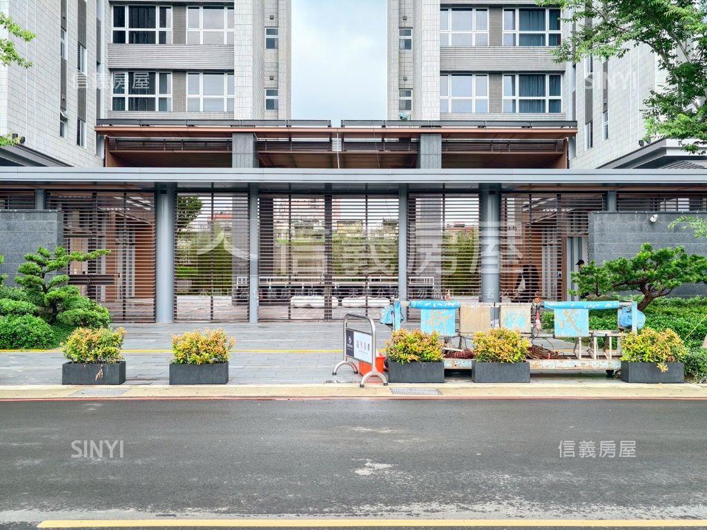 東騰青一高樓景觀三房車位房屋室內格局與周邊環境