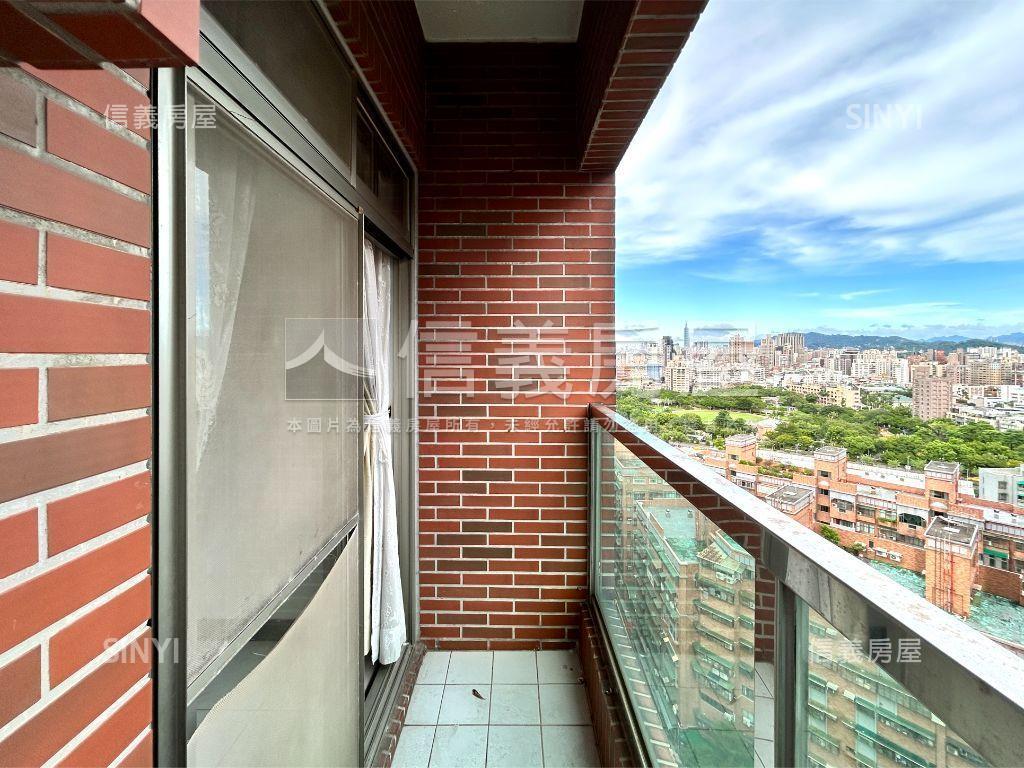 仁愛特區長隄高樓套房房屋室內格局與周邊環境