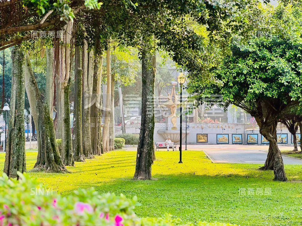 仁愛特區長隄高樓套房房屋室內格局與周邊環境