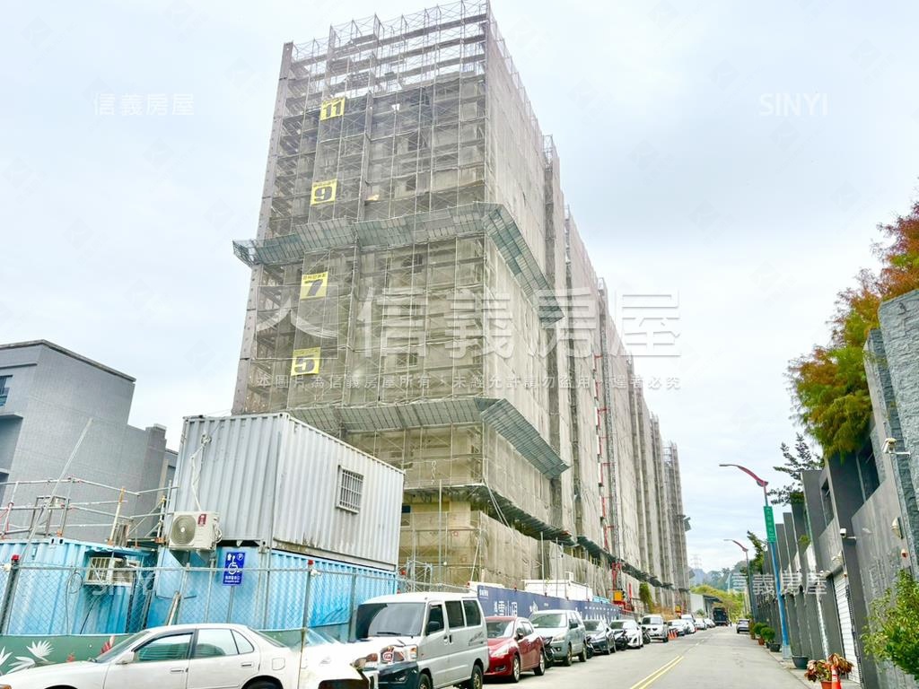 雲山硯Ｃ棟兩房平車房屋室內格局與周邊環境