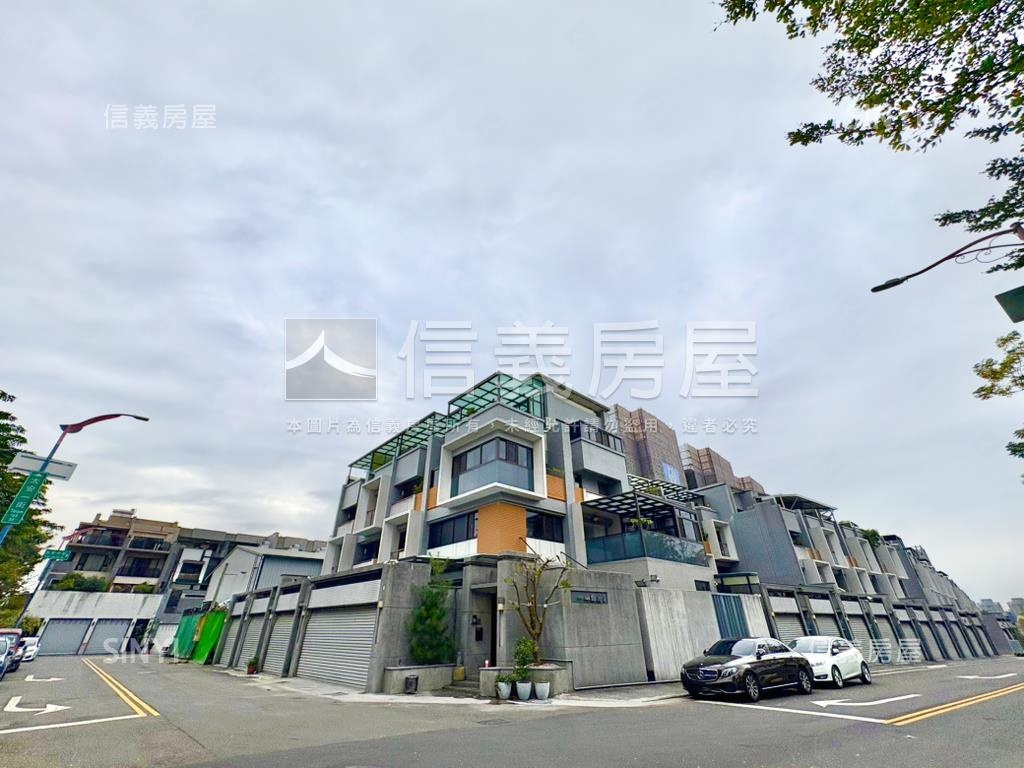 雲山硯Ｃ棟兩房平車房屋室內格局與周邊環境