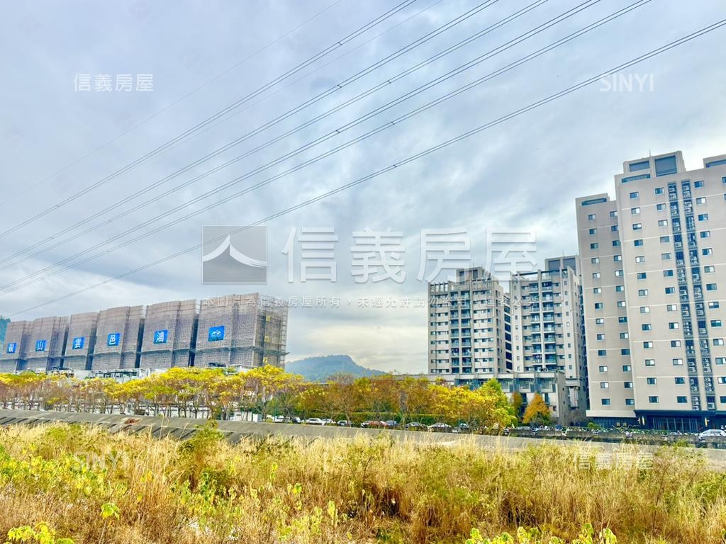 雲山硯Ｃ棟兩房平車房屋室內格局與周邊環境