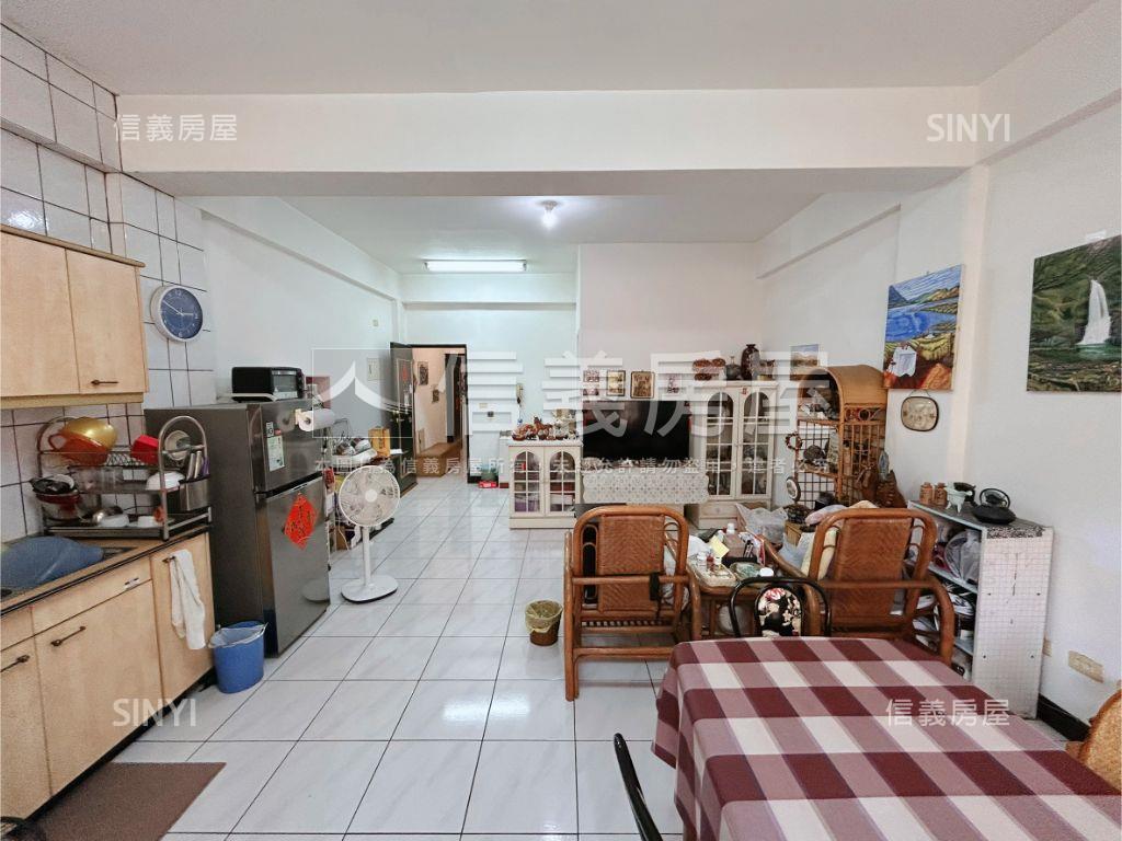 中山路臨路黃金透店房屋室內格局與周邊環境