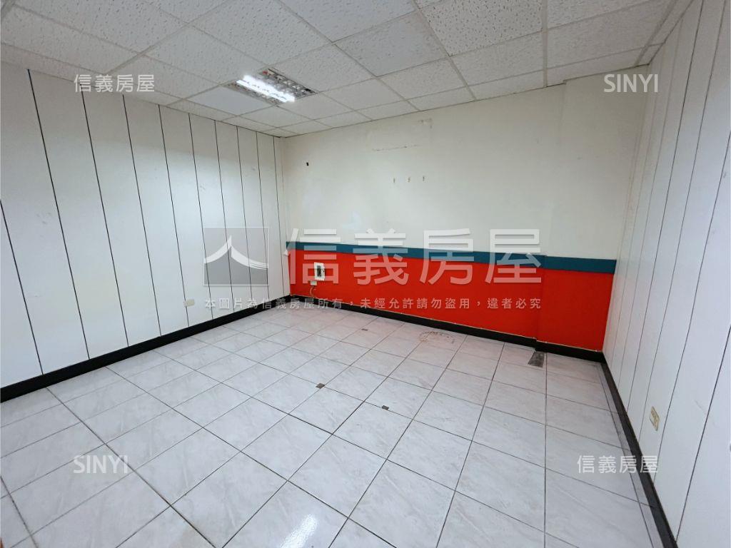 中山路臨路黃金透店房屋室內格局與周邊環境