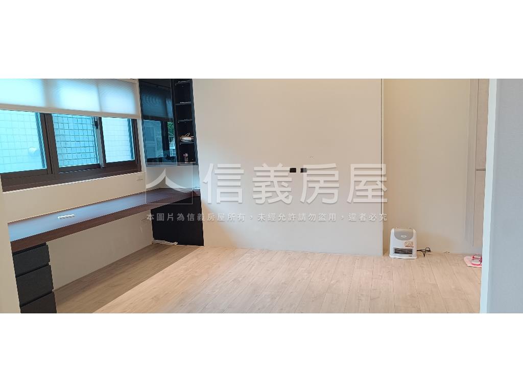 雙連捷運冠堤邊間美廈房屋室內格局與周邊環境