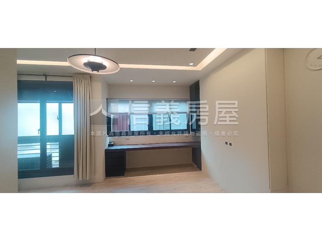 雙連捷運冠堤邊間美廈房屋室內格局與周邊環境