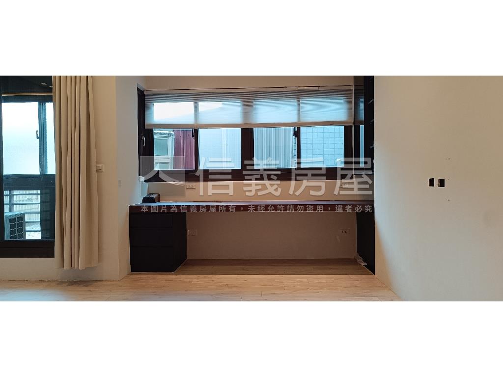 雙連捷運冠堤邊間美廈房屋室內格局與周邊環境