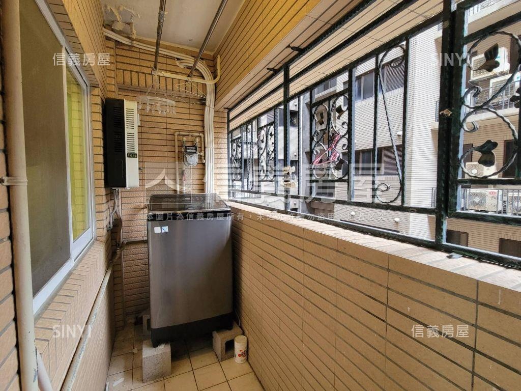 巴黎愛樂八樓三房房屋室內格局與周邊環境