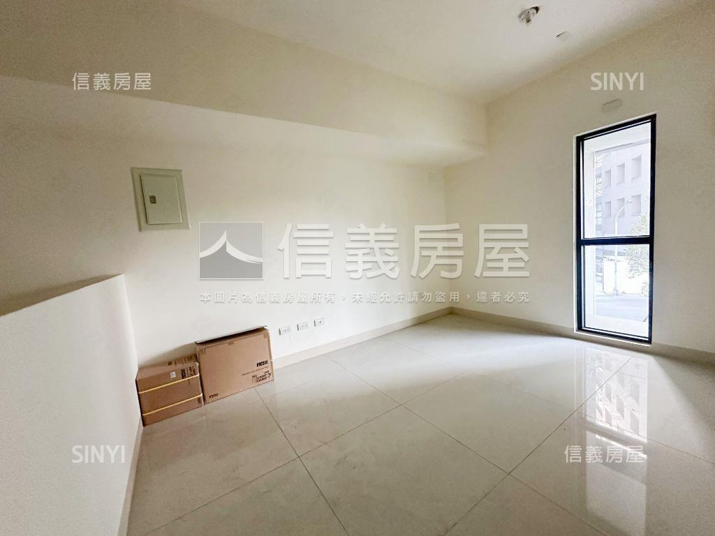 郡都當代店面Ｃ房屋室內格局與周邊環境