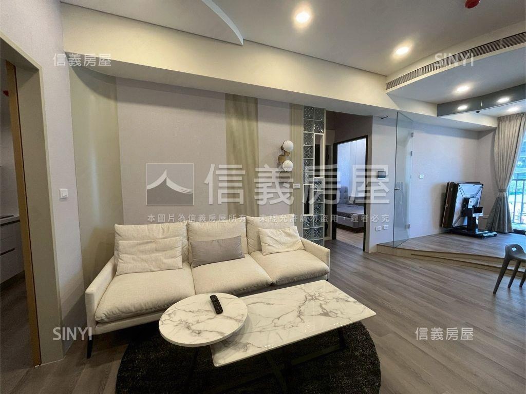 謙邑流光溢彩兩房平車房屋室內格局與周邊環境