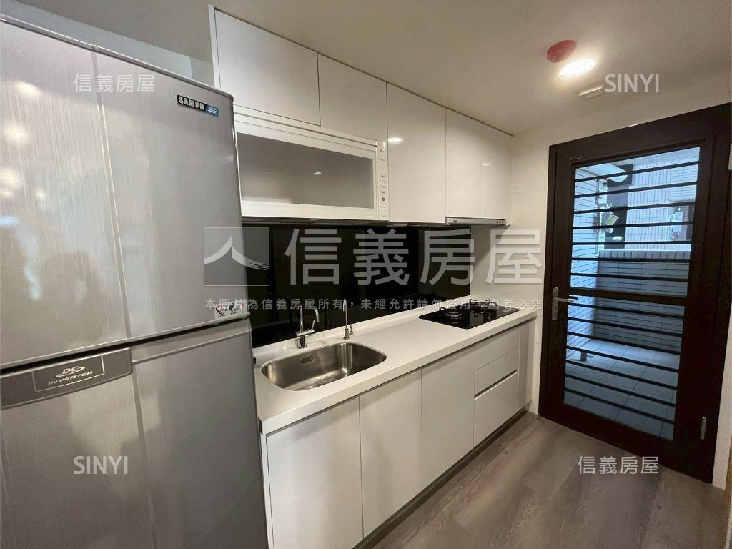 謙邑流光溢彩兩房平車房屋室內格局與周邊環境