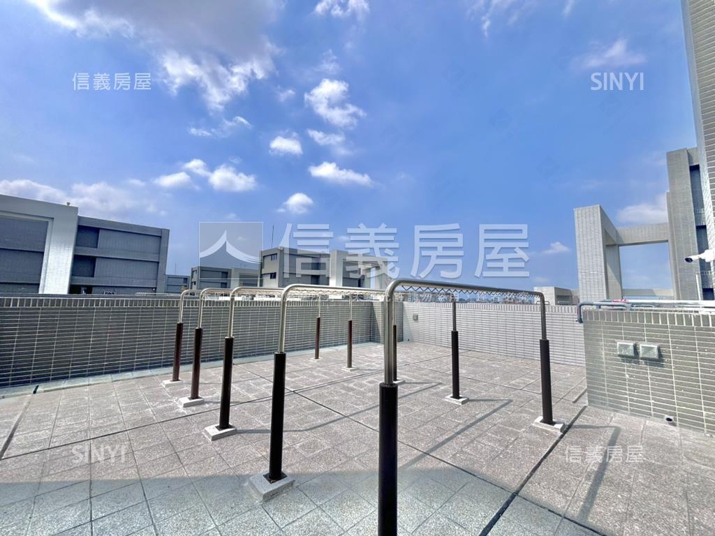 新青安皇普視野３房平車房屋室內格局與周邊環境