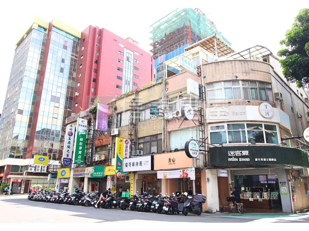 南京伊通一樓店辦房屋室內格局與周邊環境