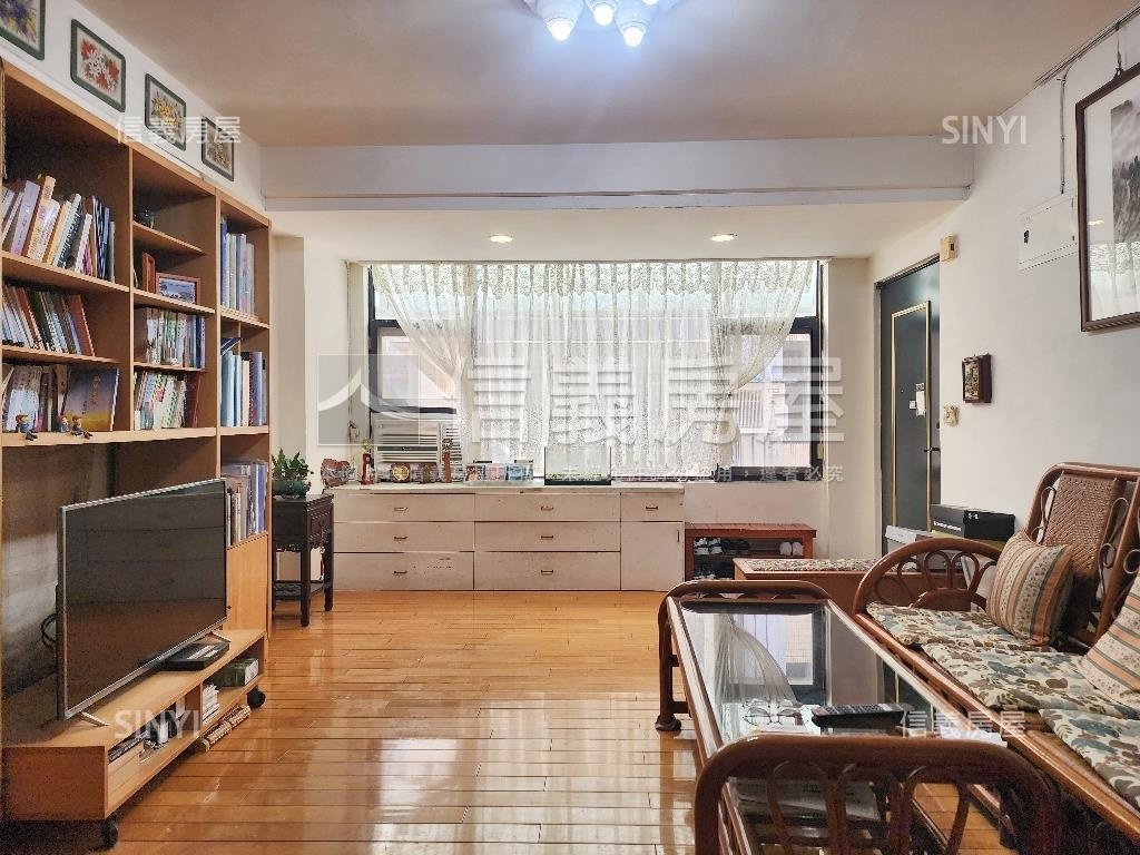 羅馬儷園溫馨三房房屋室內格局與周邊環境