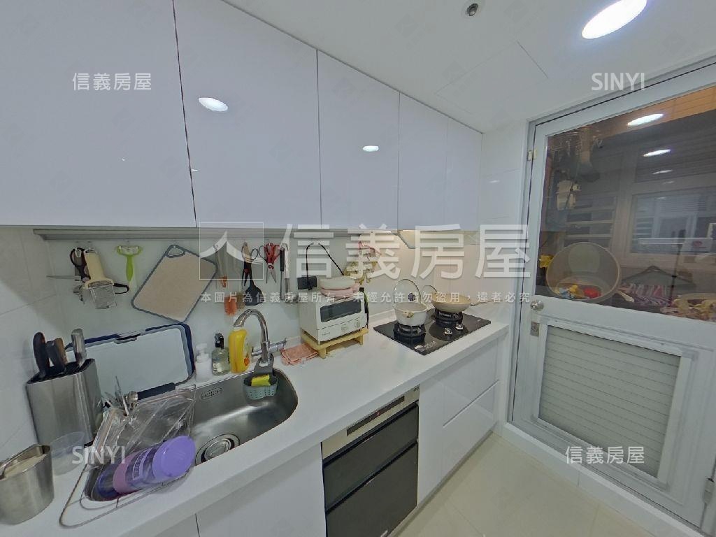 萬寶隆精裝兩房房屋室內格局與周邊環境