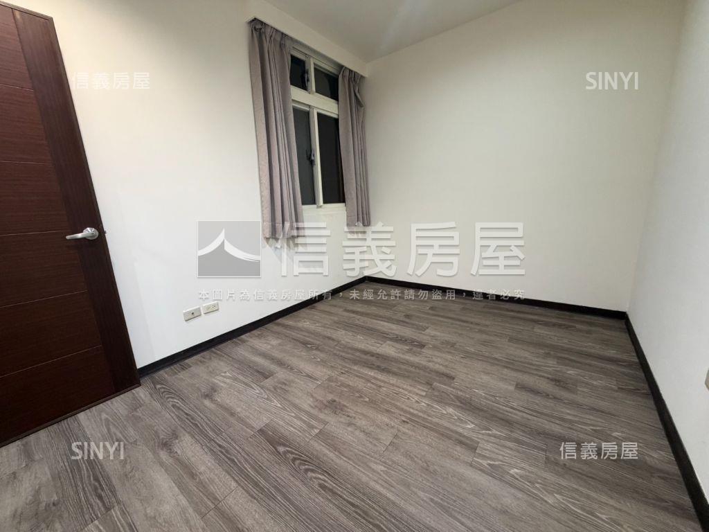 中悅桂冠大空間三房車位房屋室內格局與周邊環境