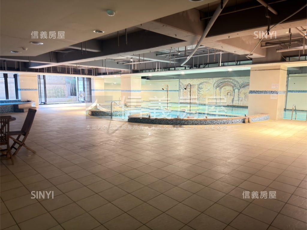 大元利綠景輝煌附車位房屋室內格局與周邊環境