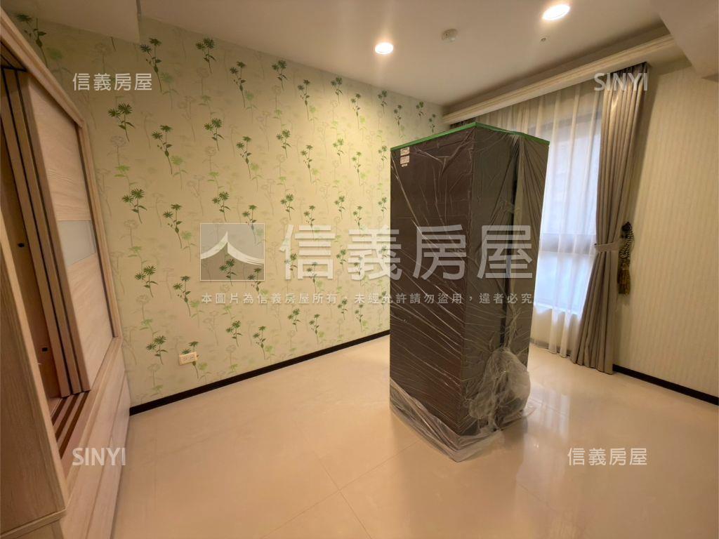 大元利綠景輝煌附車位房屋室內格局與周邊環境