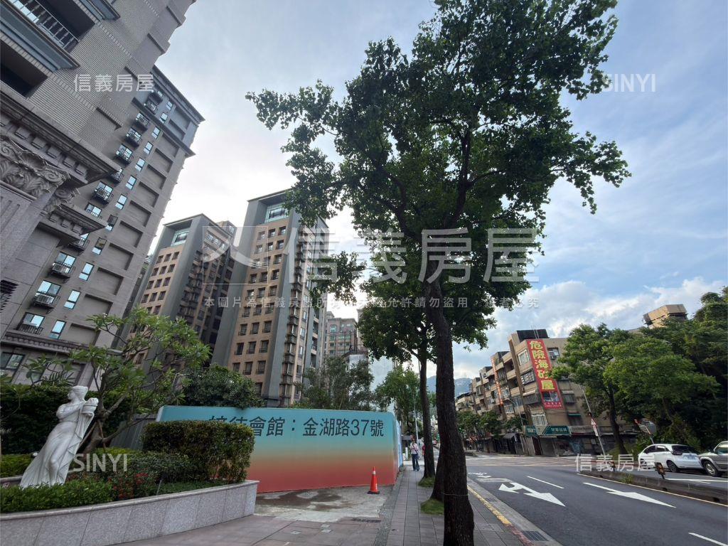 大元利綠景輝煌附車位房屋室內格局與周邊環境