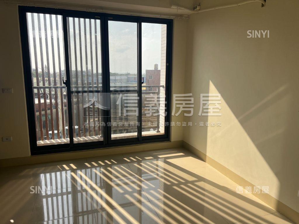 香山近大庄採光三房車位房屋室內格局與周邊環境