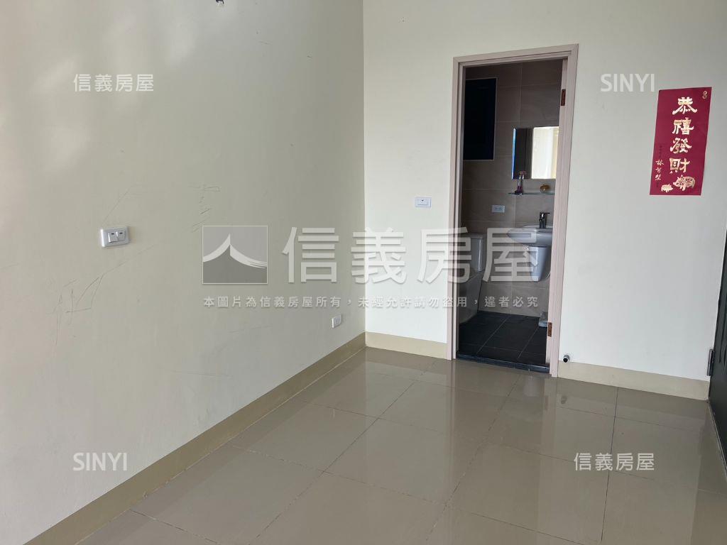 香山近大庄採光三房車位房屋室內格局與周邊環境