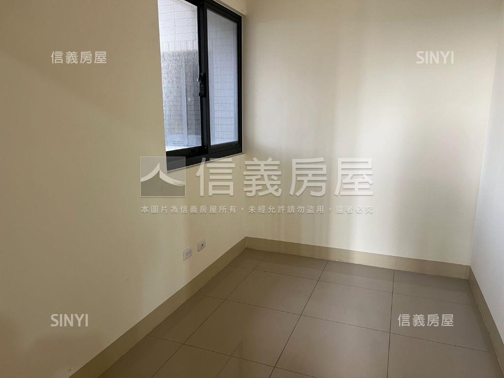 香山近大庄採光三房車位房屋室內格局與周邊環境