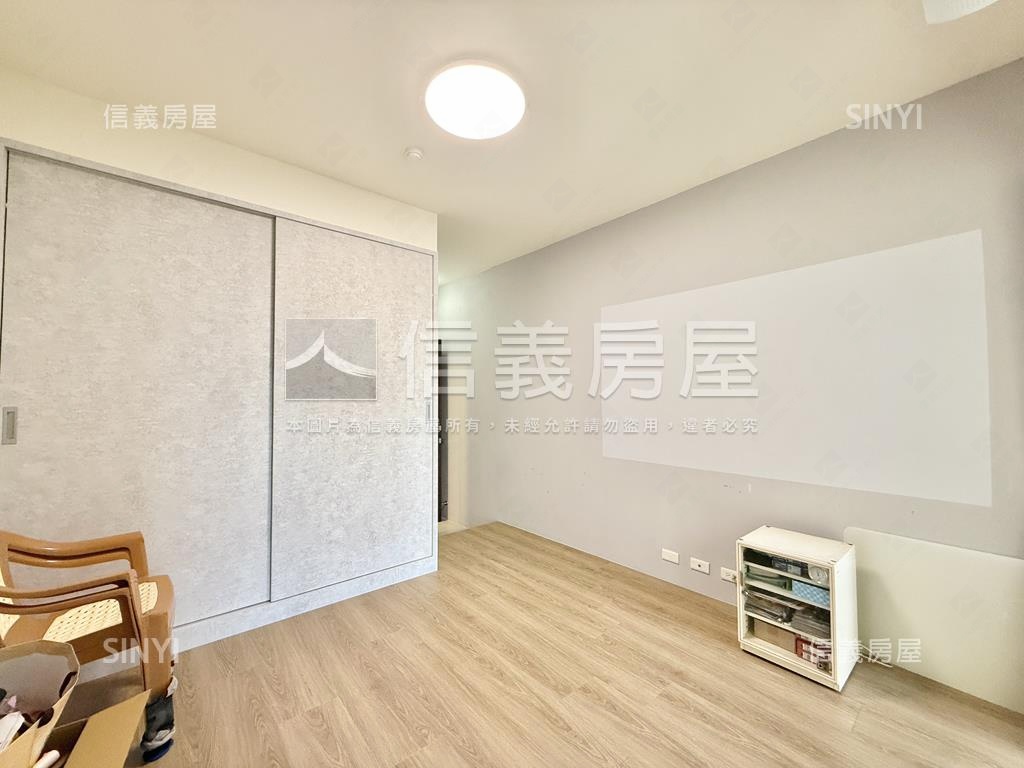 ️日光灑進理想宅房屋室內格局與周邊環境