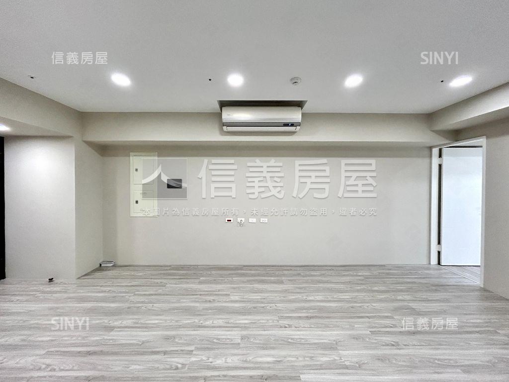 太陽帝國高樓三房車位房屋室內格局與周邊環境