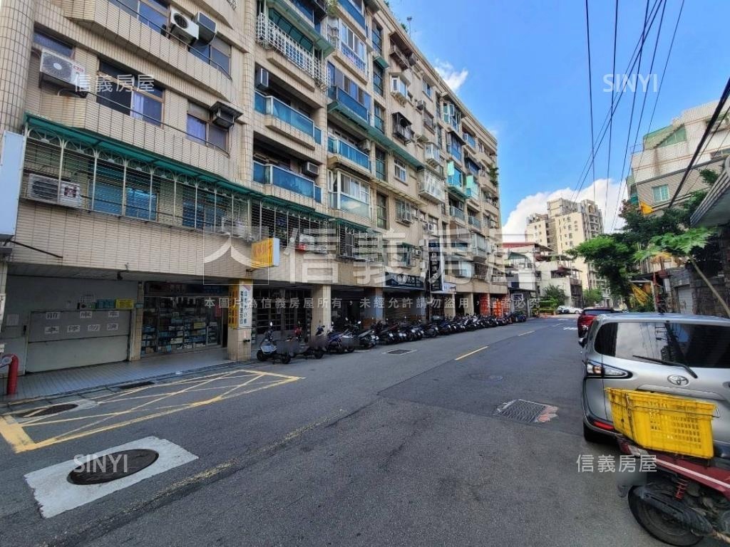 低總價京華店面房屋室內格局與周邊環境