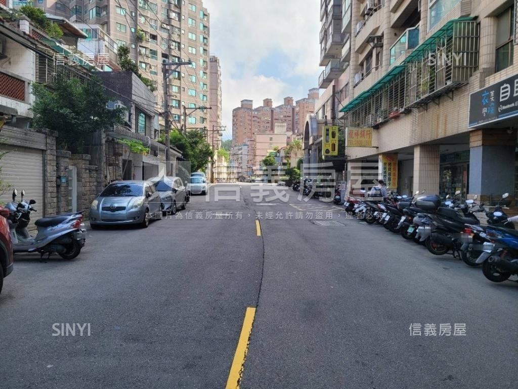 低總價京華店面房屋室內格局與周邊環境