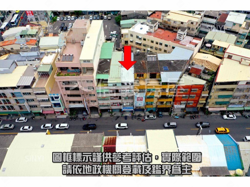 近左營大路燙金商業透店房屋室內格局與周邊環境