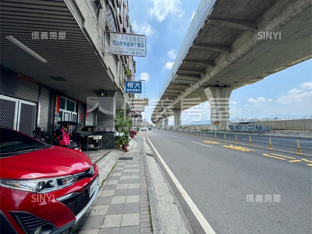 北大里震後透店房屋室內格局與周邊環境